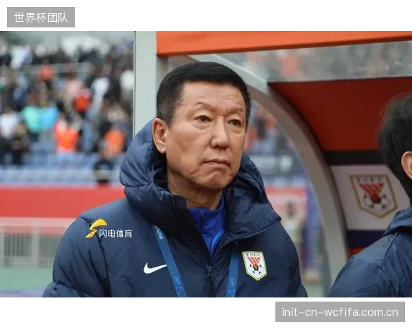 克雷桑单点爆破能力突出,成为崔康熙防守反击战术中最依赖的棋子。 克雷桑单点爆破能力突出,成为崔康熙防守反击战术中最依赖的棋子。